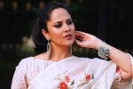 Anasuya Bharadwaj targeted, Anasuya Bharadwaj trolls, anasuya s aunty remarks trending on twitter, Anasuya bharadwaj