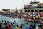 kumbh mela 2019 shahi snan dates, sangam, kumbh mela 2019 indian diaspora takes dip in holy water at sangam, Indian diaspora conclave