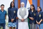 Sakshi Malik, national sports awardees, modi hosts national sports awardees invites ideas to improve sports, National sports awardees