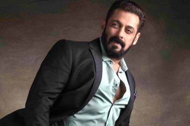 Salman Khan Signs Chiranjeevi's Lucifer Remake