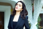 Shraddha Kapoor updates, Shraddha Kapoor social media, shraddha kapoor makes interesting revelations about people with big foreheads, Shraddha kapoor