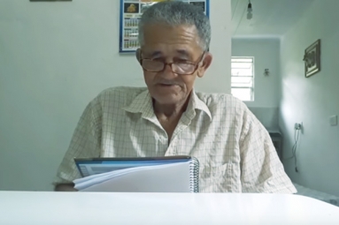 This YouTuber Is Thanking All 7,000 Subscribers Individually by Writing down All Names