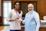 narendra modi meets pv sindhu, narendra modi meets pv sindhu, india s pride narendra modi meets world champion pv sindhu, Saina nehwal