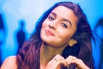 Alia Bhatt helper, kalank actor, alia bhatt s benevolent gesture towards her driver and helper will melt your heart, Kalank