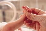premature babies risks, premature babies risks, premature birth may up osteoporosis risk in adulthood, Premature babies