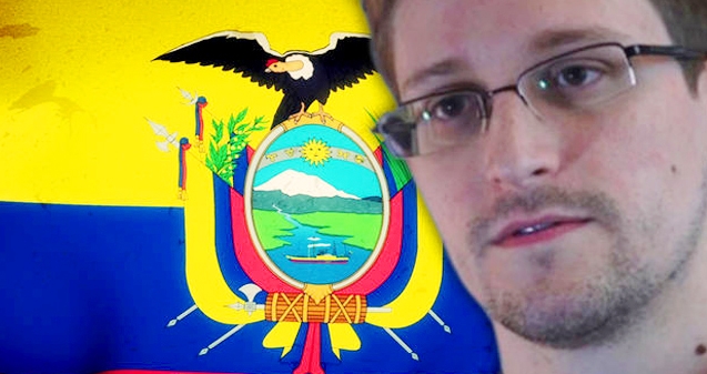 Fleeing Snowden takes refuge in Russia},{Fleeing Snowden takes refuge in Russia