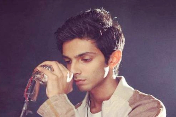 A Tribute for Pawan Kalyan by Anirudh