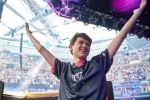 fotnite, fotnite, 16 year old american teen wins 3 million by playing video games, Video games