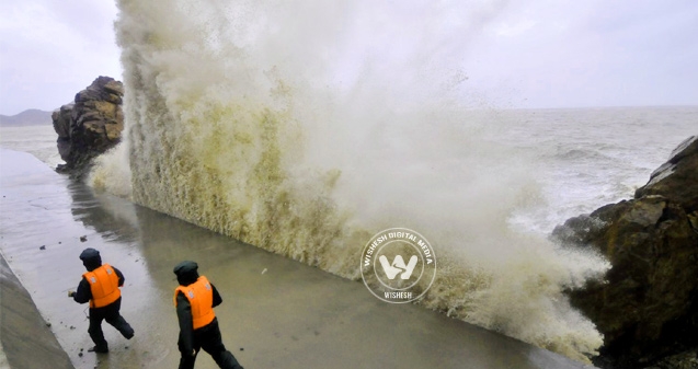 Typhoon Fitow throws China off gear},{Typhoon Fitow throws China off gear